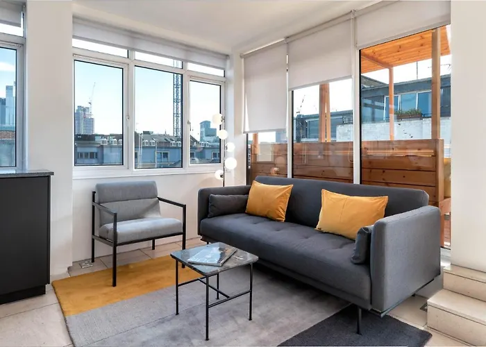 D8 - Hoxton Square Penthouse