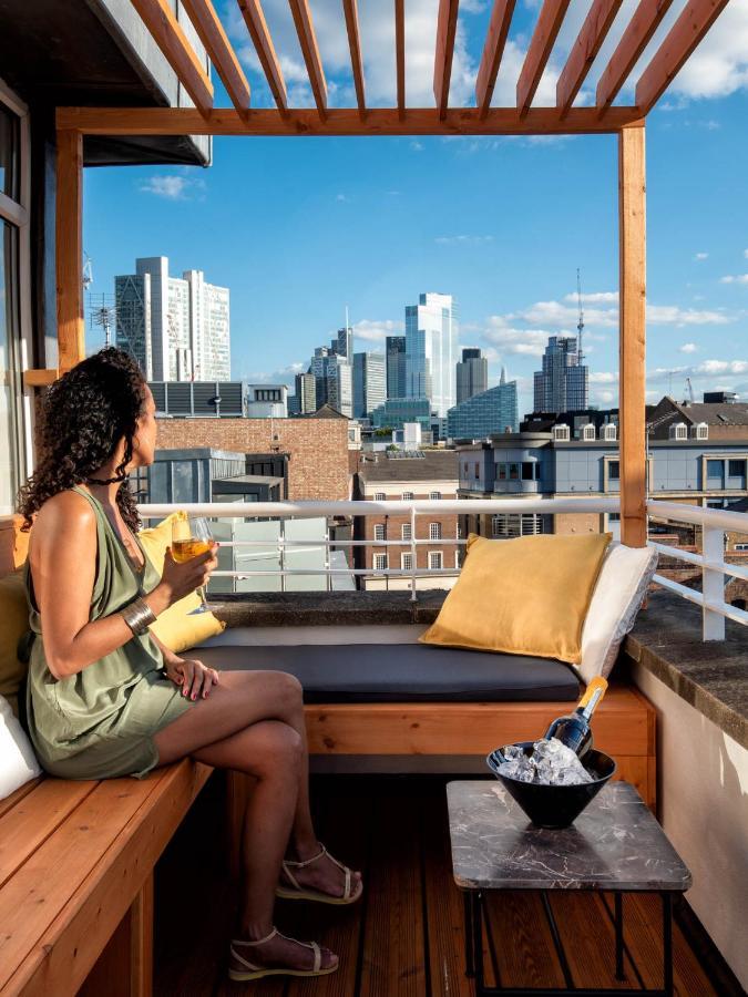 D8 - Hoxton Square Penthouse * Лондон