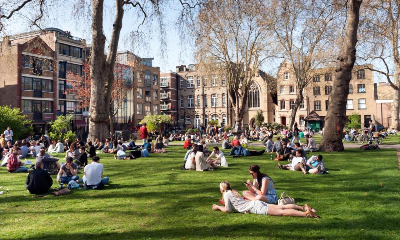 D8 - Hoxton Square Penthouse * Лондон